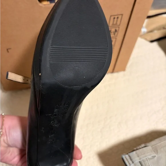 Naturalizer Black Mary Jane Heels - Picture 4 of 5